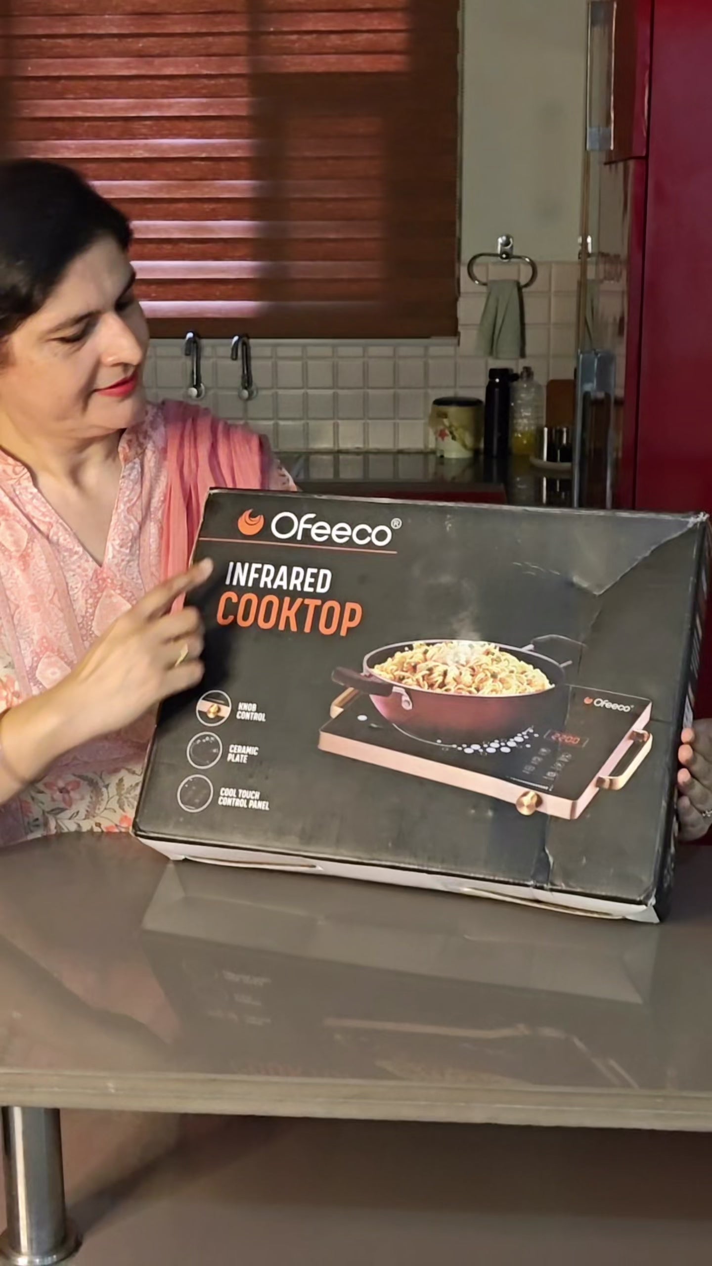 Ofeeco 2500W Infrared Induction Cooktop with Grill Rack